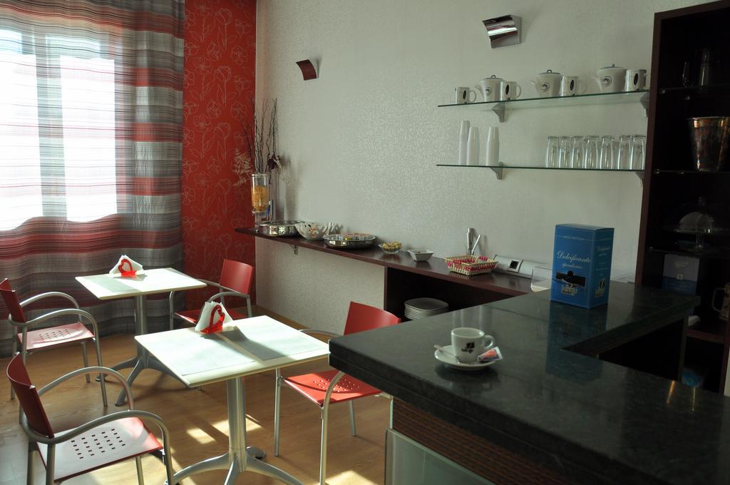 Hotel Fontana Del Re Ariano Irpino Exterior photo