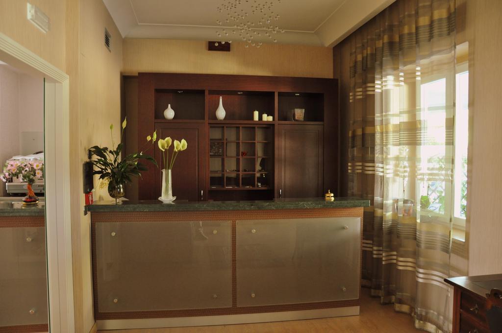 Hotel Fontana Del Re Ariano Irpino Exterior photo