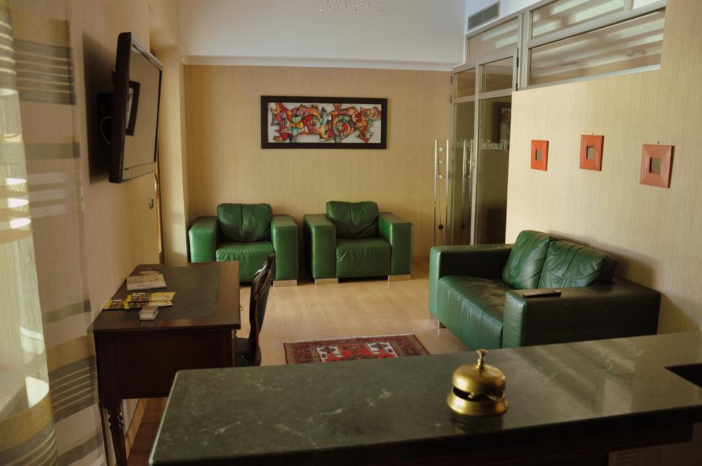 Hotel Fontana Del Re Ariano Irpino Exterior photo