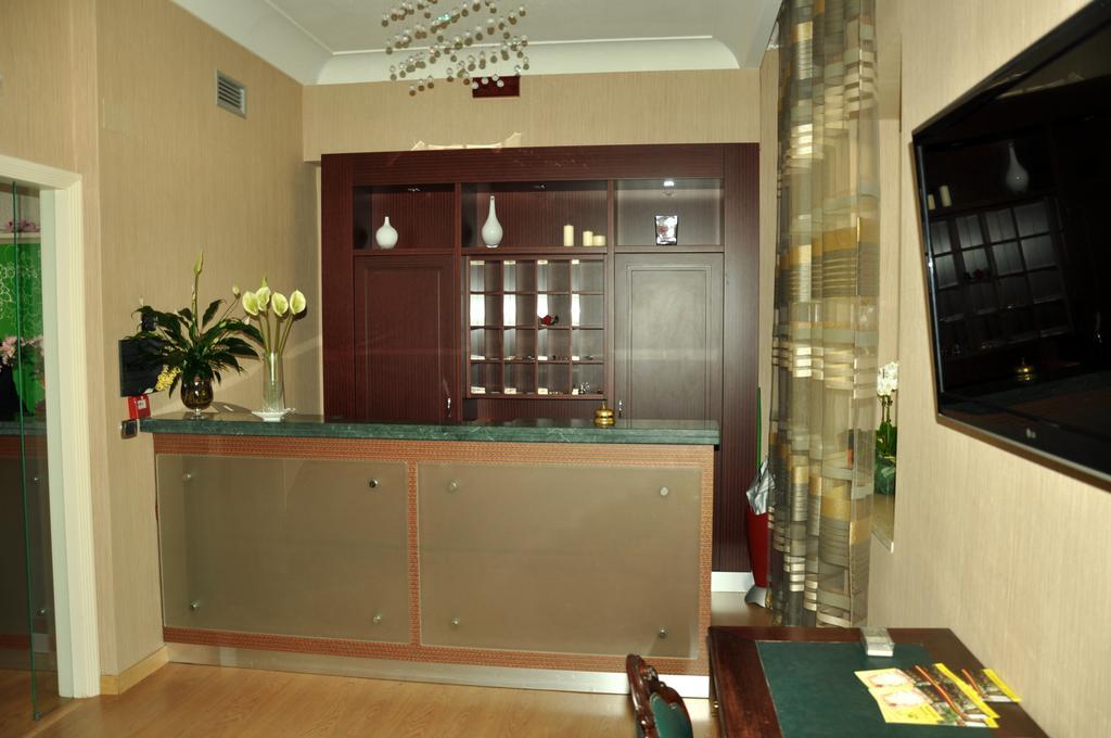 Hotel Fontana Del Re Ariano Irpino Exterior photo