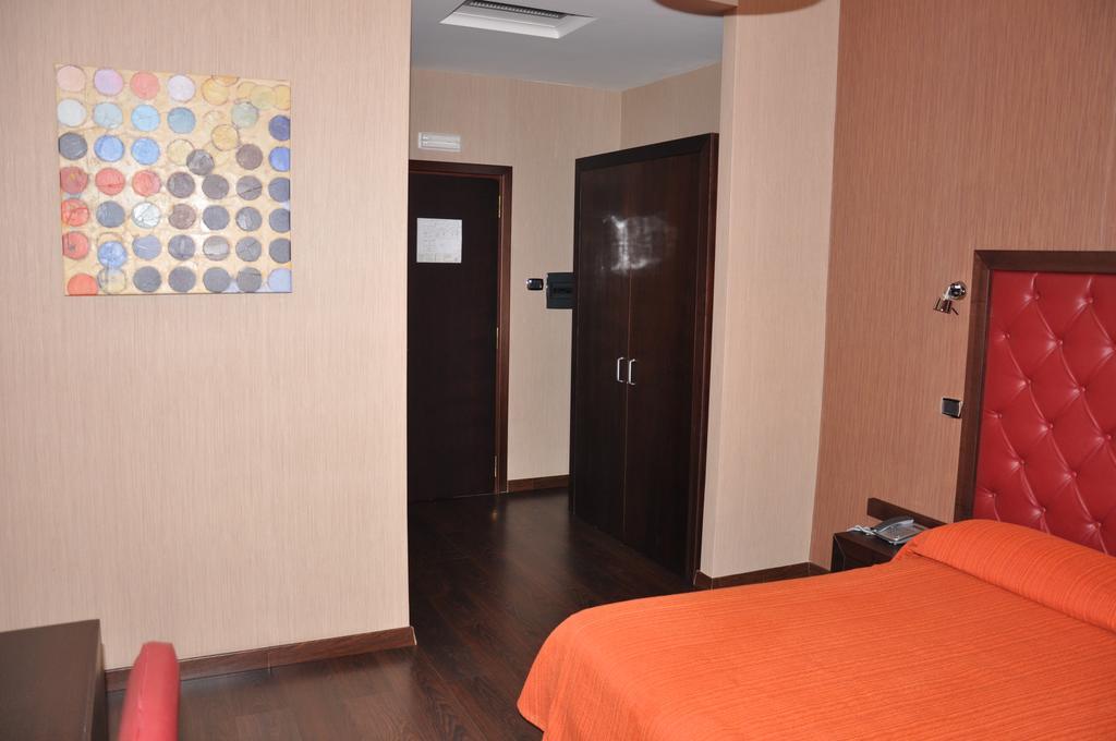 Hotel Fontana Del Re Ariano Irpino Exterior photo