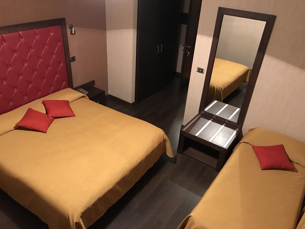 Hotel Fontana Del Re Ariano Irpino Exterior photo
